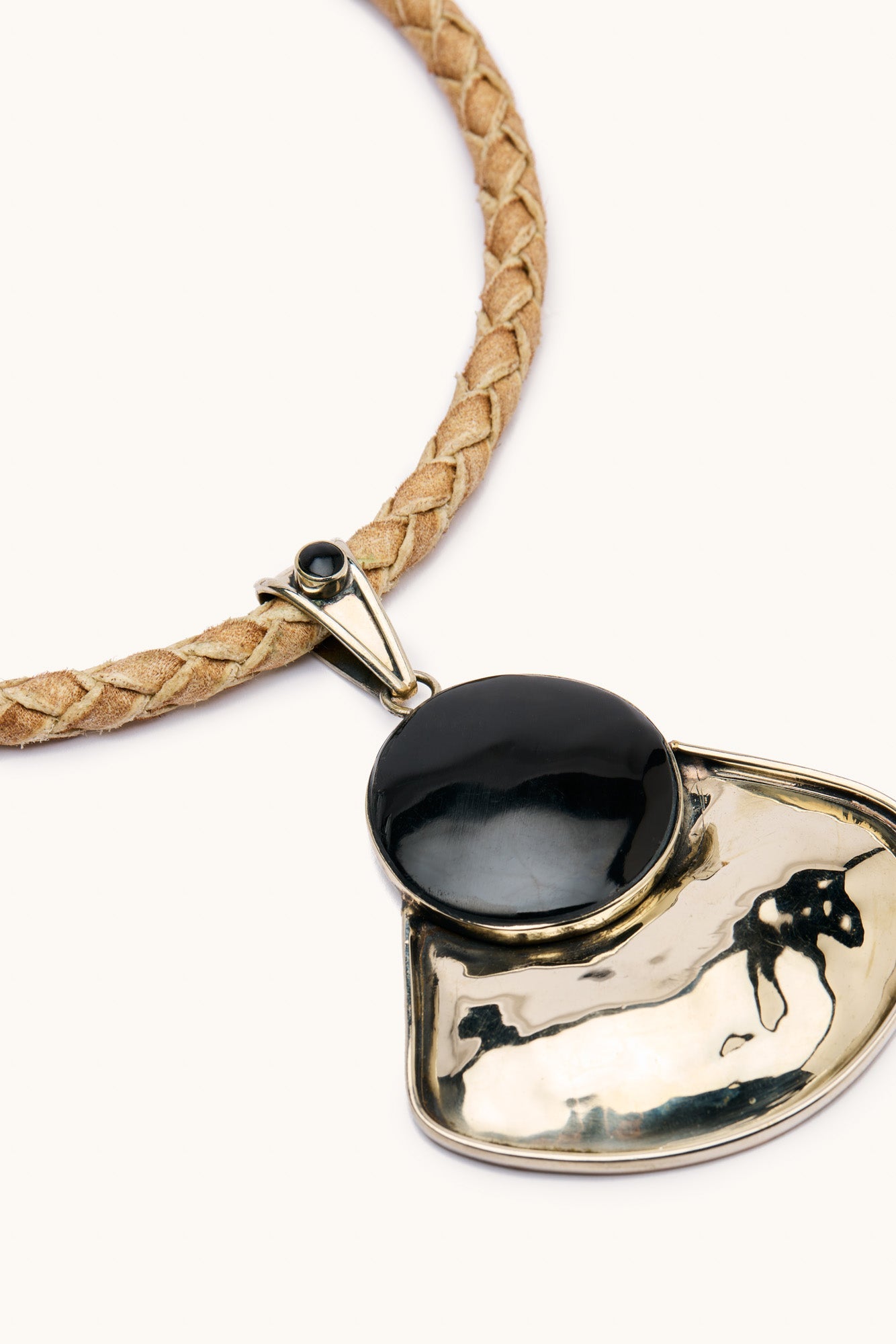 Collar Sicán Grande con Tiento