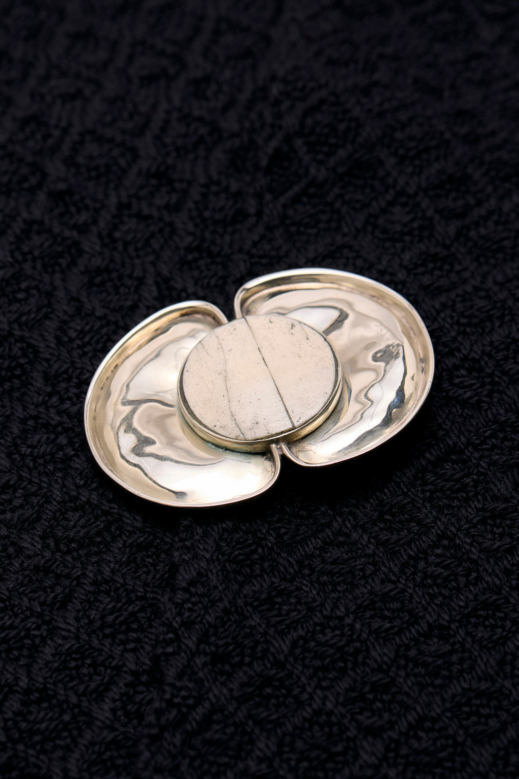 Doble Pica Brooch