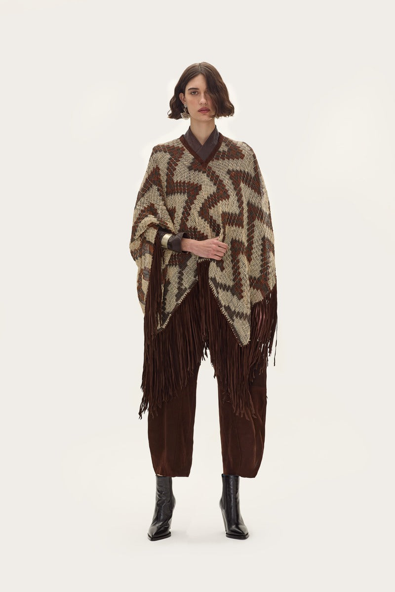Viento Short Poncho in Chaguar