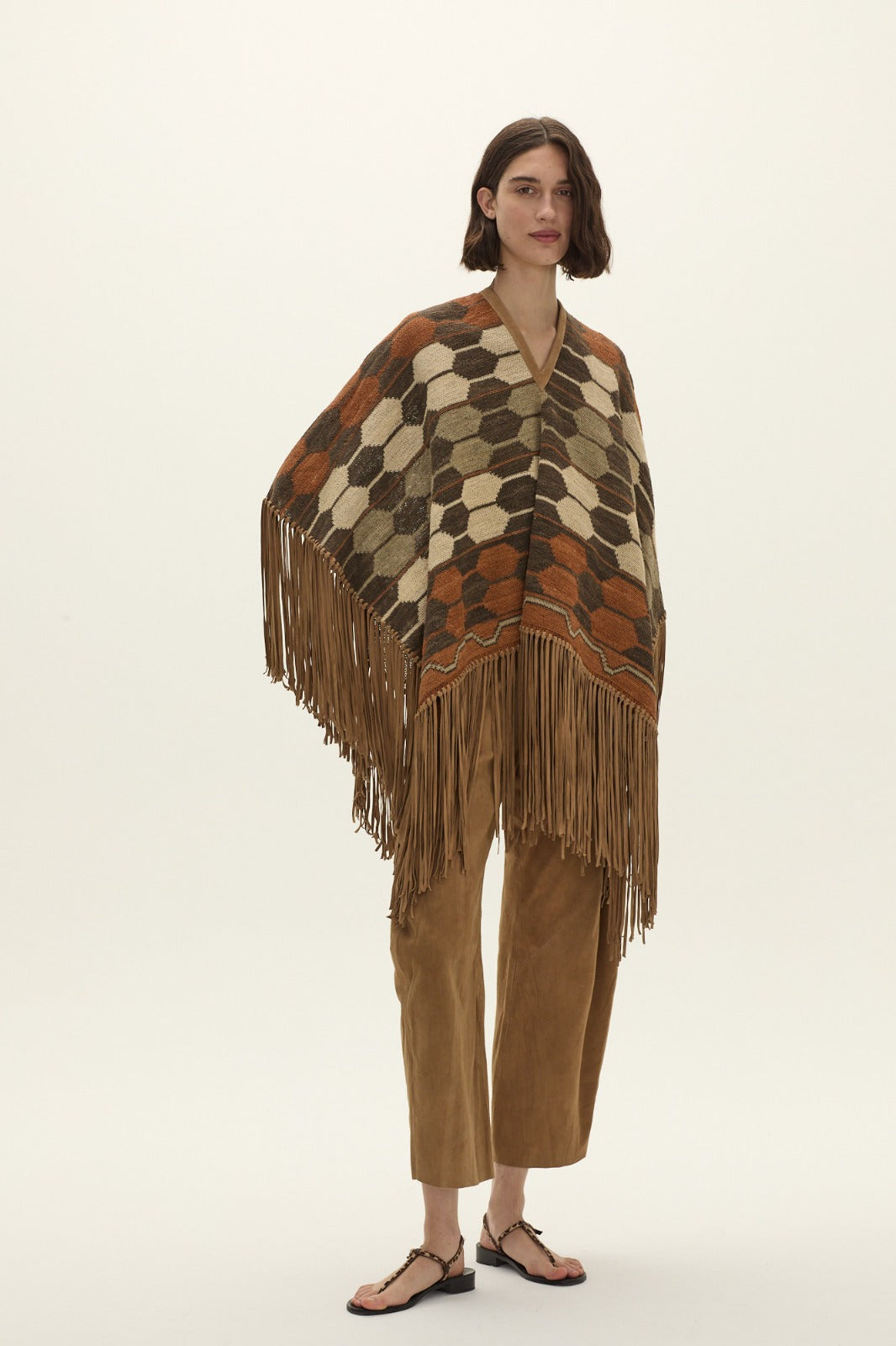 Viento Short Poncho in Chaguar