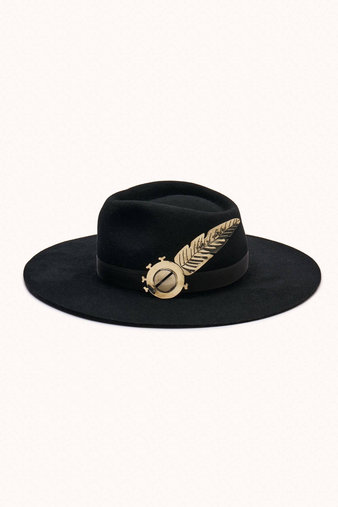 Pluma Hat Brim 10